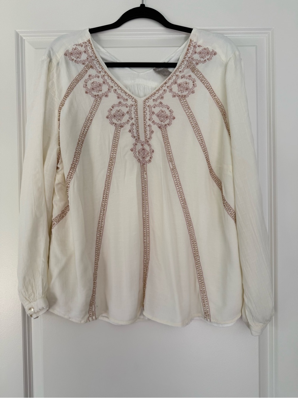 Women’s Cream Embroidered V-Neck Long Sleeve Top